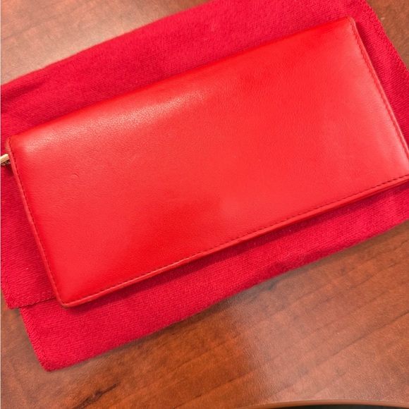 Carolina Herrera Red Wallet - Picture 1 of 10